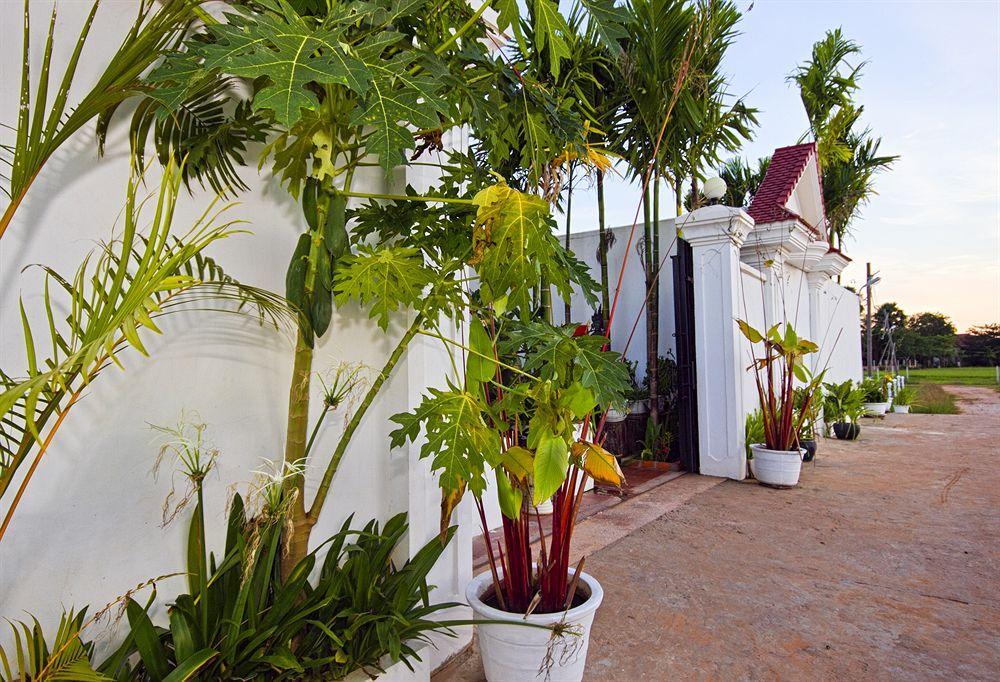 Overflow Guesthouse Siem Reap Exterior photo
